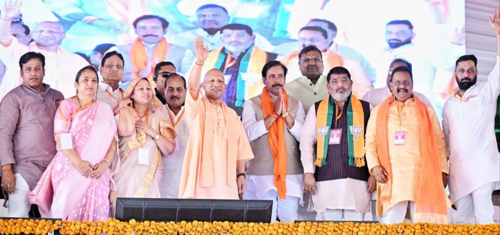 महिला सशक्तिकरण से मजबूत होगा राष्ट्र निर्माण: आजमगढ़ में दुग्ध अवशीतन केंद्र का उद्घाटन