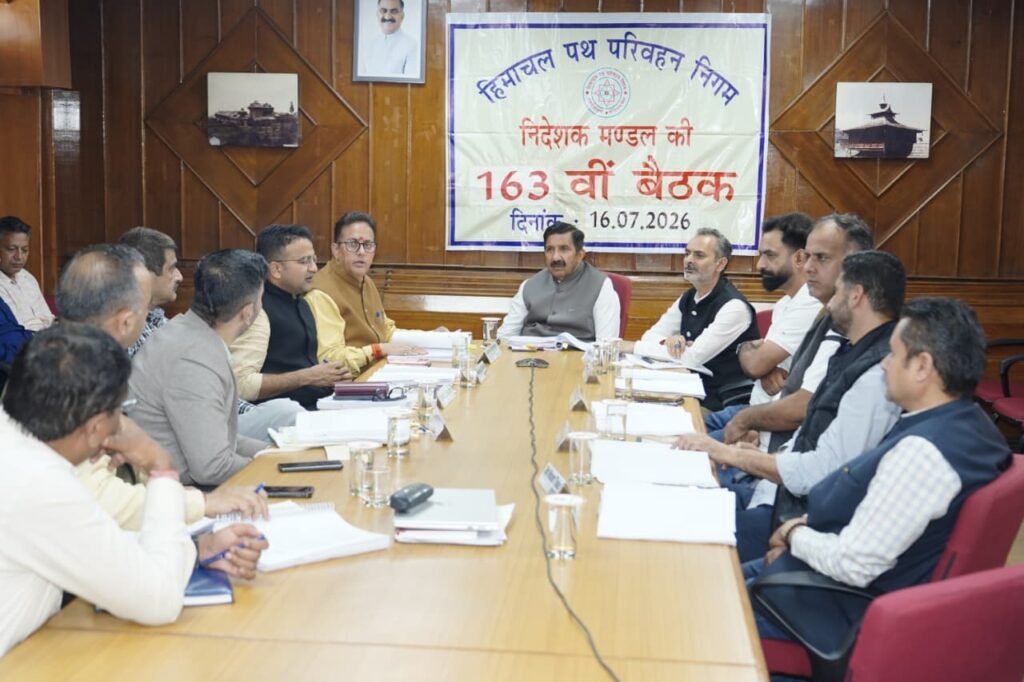 प्रदेश में नई इलेक्ट्रिक बसों का संचालन शीघ्र, चार नए ई-डिपो शुरू होंगे : मुकेश अग्निहोत्री